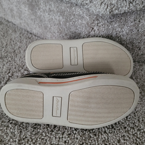 Eddie Bauer Boys Slip ons NEW - Picture 6 of 6